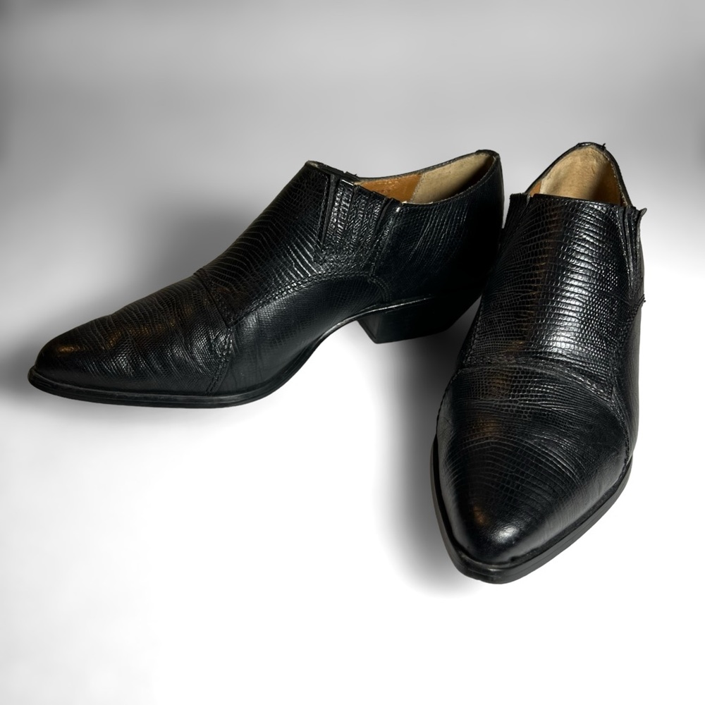Black Leather Western Ankle Bootie 1990s Vintage Nine West Pointed Toe Snakeskin